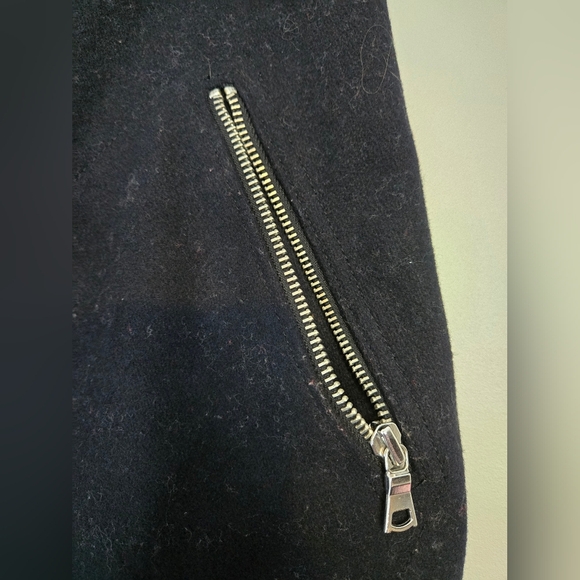 Vintage Y2K Gap Wool Skirt Black Mini Zip Pocket Size 10 Preppy Classic - Picture 3 of 4